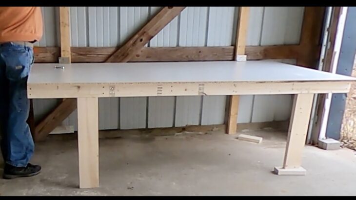 【DIY】車庫の壁に、収納出来る作業台を作ったよ。