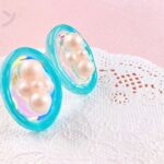 【UVレジン】ツヤ消しパールとオーバルの縁どりピアス☆DIY☆UV resin crafts☆100均