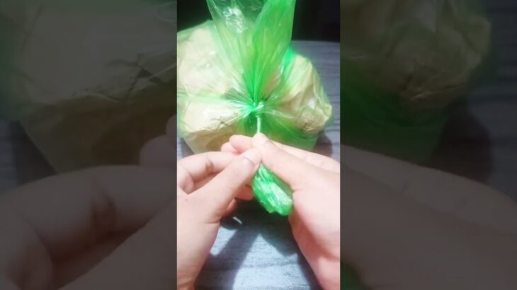 How to open polythene in easy way || Kitchen Hack  #shorts #fyp #diy #lifehacks #experiment