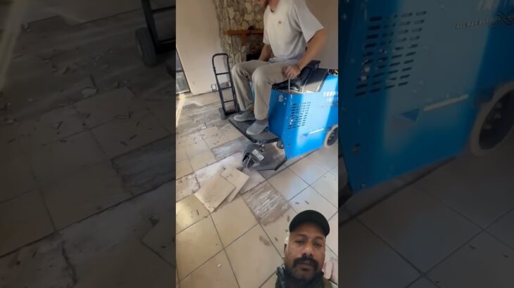 ceramic tile removal #tilecleaning #tiles #flooring #construction #diy #goodvibes #asmrvideo #video